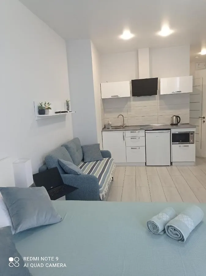 Номер Студия Status House Batumi 0*,