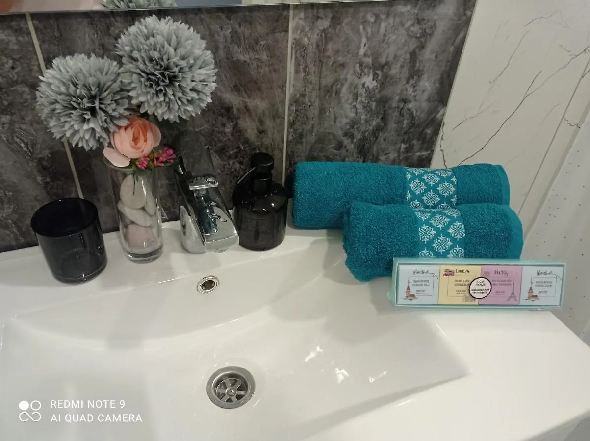 Номер Студия Status House Batumi Apartmán